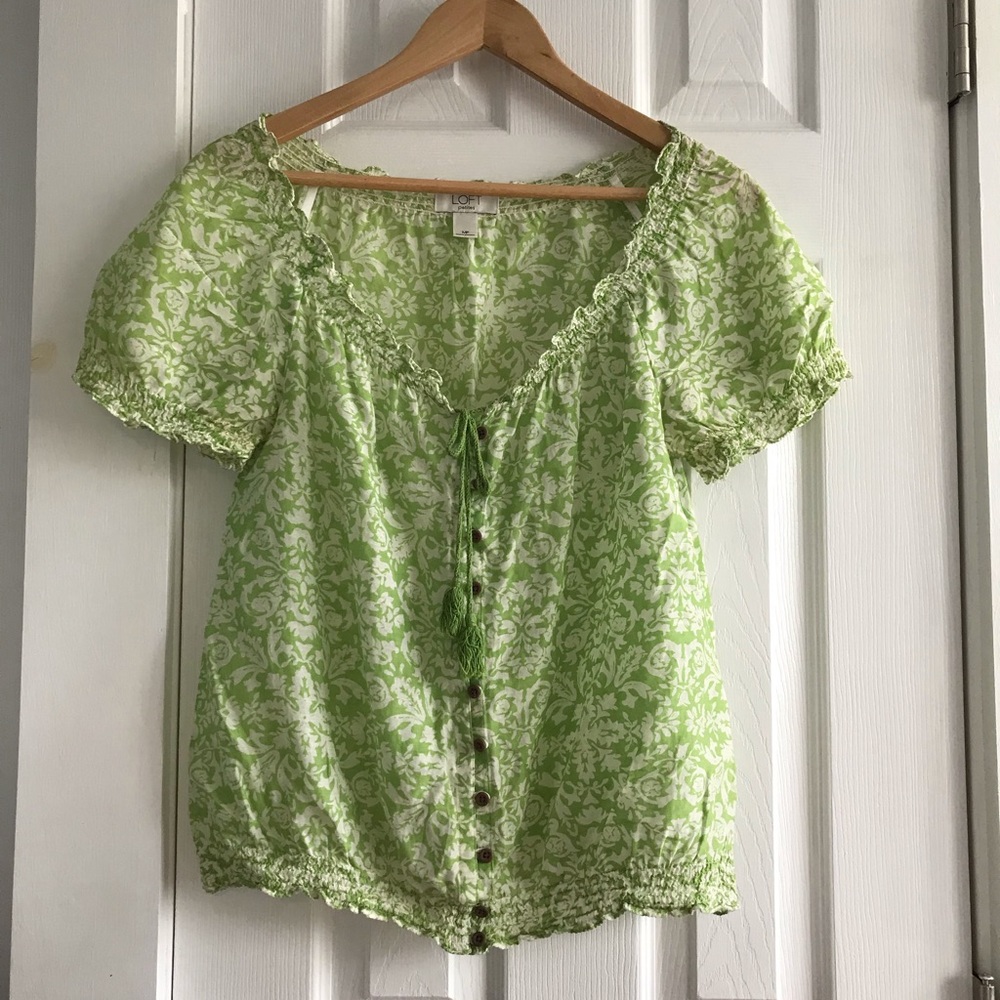 Short sleeve shirt